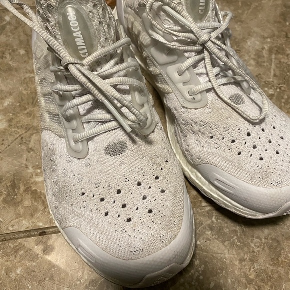 Adidas white shoes size 9 - Picture 6 of 10